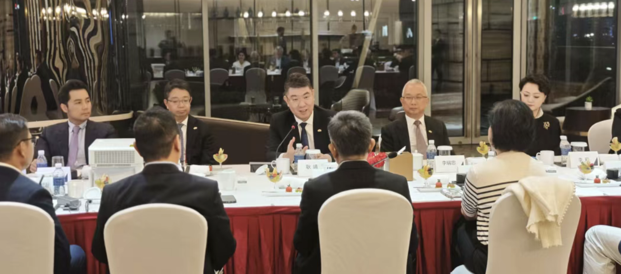 新加坡中华总商会代表团到访GOPAY钱包集团，肯定GOPAY钱包进博会成果和转型成绩，共谋发展新机遇